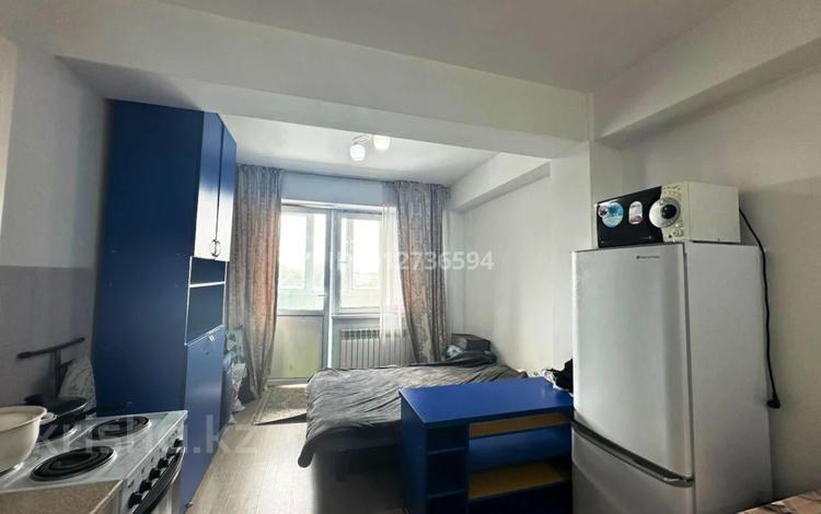 1-комнатная квартира · 25.3 м² · 4/9 этаж, мкр Атырау 16/15 — Напротив Халык Арены за 180 000 ₸ в Алматы, Медеуский р-н — фото 3