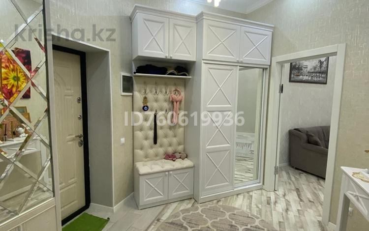5-бөлмелі пәтер · 164 м² · 4/5 қабат, 27-й мкр 87, бағасы: 53 млн ₸ в Актау — фото 2