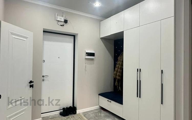 3-комнатная квартира · 72 м² · 4/12 этаж, мкр Тастак-1, Райымбека 348/1 к1-7 — Емцова за 360 000 ₸ в Алматы, Ауэзовский р-н — фото 11