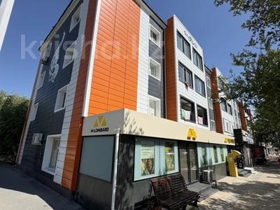 2-бөлмелі пәтер · 40 м² · 2/4 қабат, Абая 37, бағасы: 10 млн ₸ в 