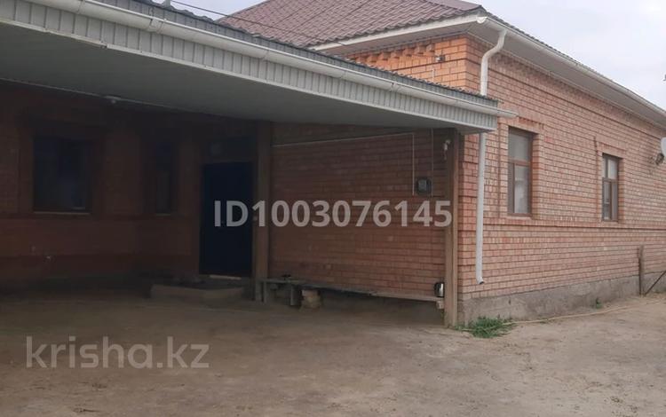 Отдельный дом · 7 комнат · 190 м² · 230 сот., Амангелді 6 — Орталык базар за 35 млн 〒 в Жалагаше — фото 2
