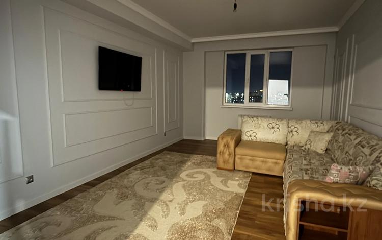 3-комнатная квартира · 110 м² · 15/20 этаж, 17-й мкр 5 за 250 000 ₸ в Актау — фото 2