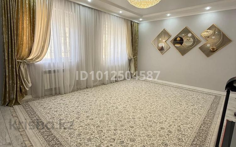 3-бөлмелі пәтер · 105 м² · 3/7 қабат, 29а мкр 74 — Сеним поликлиника, торговый центр Аккала Молл, бағасы: 32.5 млн ₸ в Актау — фото 2