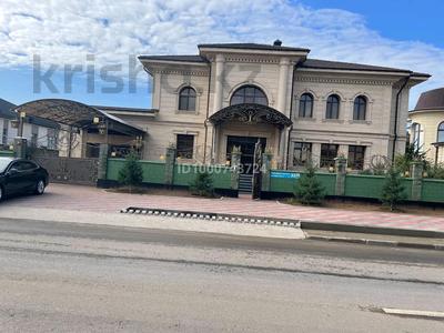 Отдельный дом · 7 комнат · 590 м² · 15 сот., Райымбек батыр 33 — Жумабаева за 600 млн 〒 в Астане, Сарайшык р-н