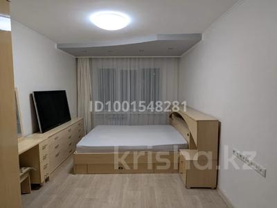 Аренда квартир в Алматы: 3-комнатная квартира · 62.4 м² · 1/4 этаж, мкр №8 81 — Шаляпина - Алтынсарина за 320 000 〒 3-комнатная квартира · 62.4 м² · 1/4 этаж, мкр №8 81 — Шаляпина - Алтынсарина за 320 000 〒 в Алматы, Ауэзовский р-н