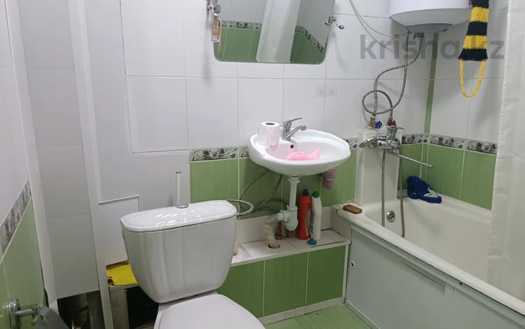 2-комнатная квартира · 48 м² · 2/5 этаж, 3мкр 8 за 170 000 ₸ в Конаеве — фото 2
