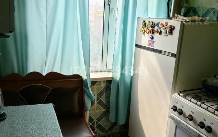 2-бөлмелі пәтер · 45 м² · 4/5 қабат, Горка дружбы 35 — Мира, бағасы: 8.6 млн ₸ в Темиртау — фото 2