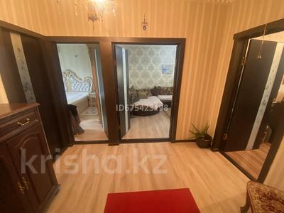 2-комнатная квартира, 63 м², 2/4 этаж, 1 мкр 12 — Ерубаева за 15 млн 〒 в Туркестане