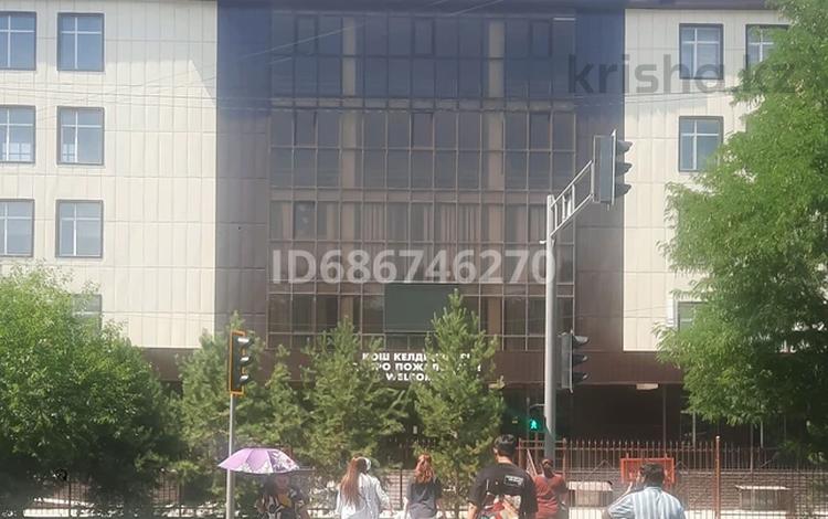 Дүкендер мен бутиктер · 7 м², бағасы: 100 000 ₸ в Шымкенте — фото 523