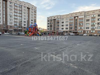 3-бөлмелі пәтер · 131.8 м² · 8/10 қабат, мкр. Алтын орда, Мустафы Шокая 19г, бағасы: 33.5 млн ₸ в Актобе