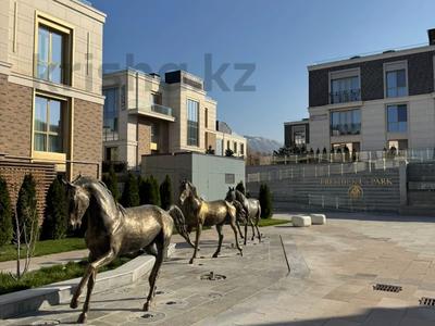4-комнатная квартира · 400 м² · 1/3 этаж, Микрорайон Мирас 115 за 1.2 млрд 〒 в Алматы, Бостандыкский р-н