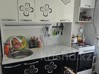 Продажа квартир в Западно-Казахстанской обл.: 4-комнатная квартира · 61.9 м² · 4/5 этаж, Захарова за 15.5 млн 〒 4-комнатная квартира · 61.9 м² · 4/5 этаж, Захарова за 15.5 млн 〒 в Уральске