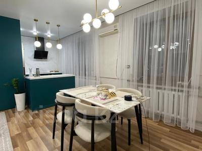 3-бөлмелі пәтер · 84.8 м² · 5/5 қабат, Жамакаева, бағасы: 47 млн ₸ в Семее