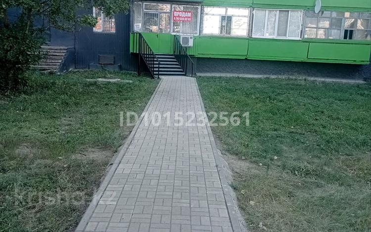 Свободное назначение, офисы · 33 м² за 200 000 ₸ в Уральске, мкр Строитель — фото 2