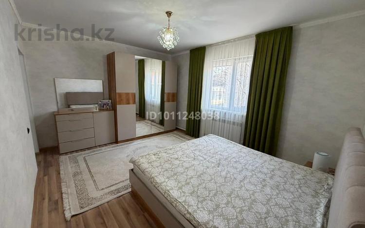 Отдельный дом · 4 комнаты · 196 м² · 10 сот., мкр Аксай, Достык за 33 млн ₸ в Атырау — фото 2