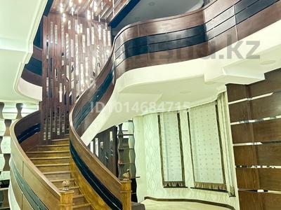 Отдельный дом · 7 комнат · 420 м² · 30 сот., мкр Самал-2 за 3 млн ₸ в Шымкенте, Абайский р-н