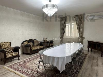 Отдельный дом • 4 комнаты • 158.1 м² • 10 сот., проспект султана Байбарыса 393 за 55 млн 〒 в Атырау