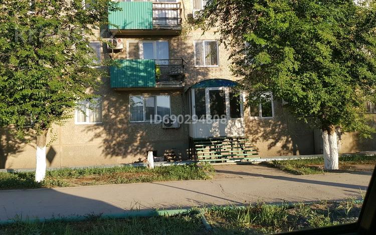Еркін, кеңселер, дүкендер мен бутиктер, сұлулық салондары, білім орталықтары, кабинеттер және жұмыс орындары, студиялар · 57.6 м², бағасы: 230 000 ₸ в Атырау, мкр Центральный — фото 2