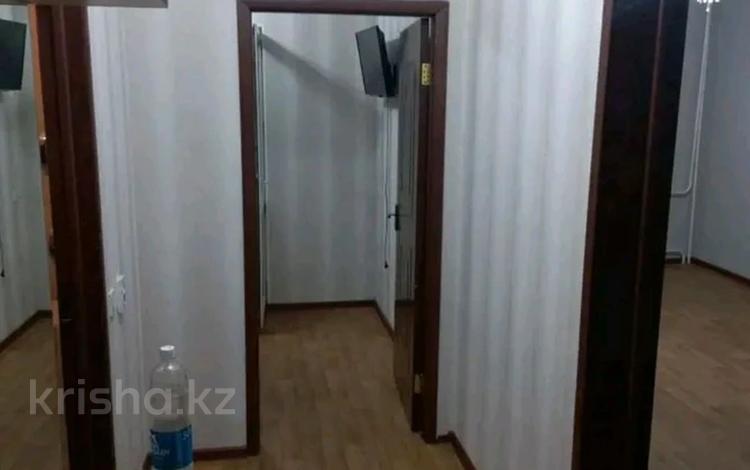 1-комнатная квартира, 48 м², 2 этаж, Каратал за 14.8 млн 〒 в Талдыкоргане, мкр Жетысу — фото 23