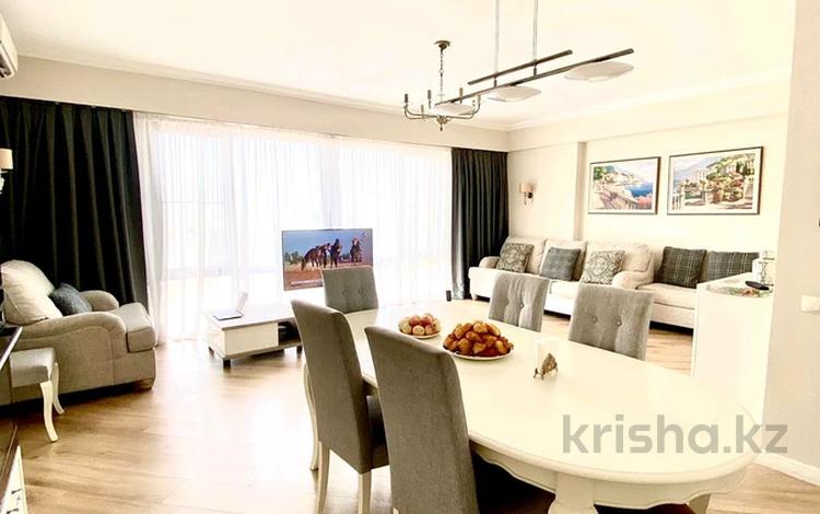 3-комнатная квартира, 83.3 м², 13/16 этаж, Мусрепова 22 — Сатпаева