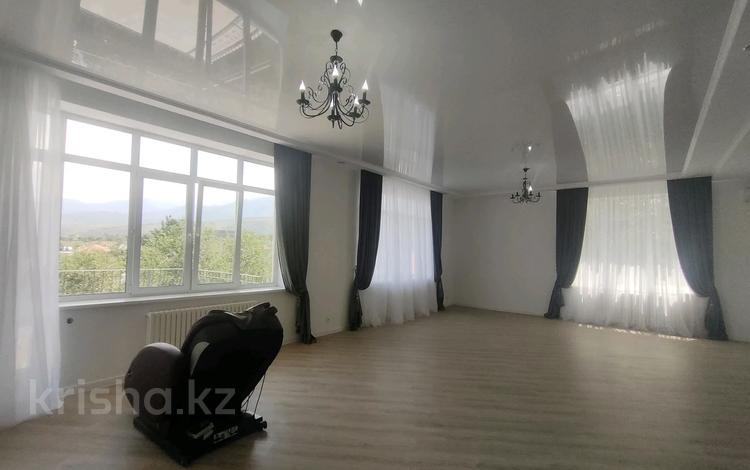 4-комнатная квартира · 270 м² · 4/4 этаж, мкр Казахфильм, Улан за 180 млн ₸ в Алматы, Бостандыкский р-н — фото 41