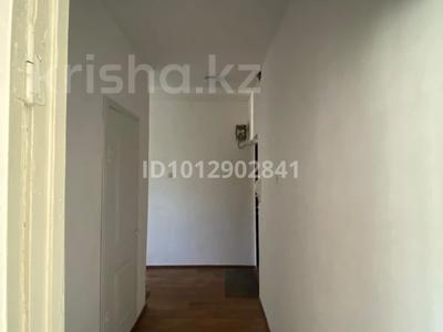1-бөлмелі пәтер · 38 м² · 3/5 қабат, мкр Аса 10 — 10 микроройон, бағасы: 80 000 ₸ в Таразе