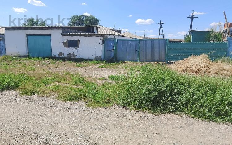 Отдельный дом · 3 комнаты · 75 м² · 7.5 сот., Каныш Сатпаева 38/2 — Гиологта 3 болмели патер сатылады гараж,кора бар жане обмен бар за 10 млн ₸ в  — фото 2