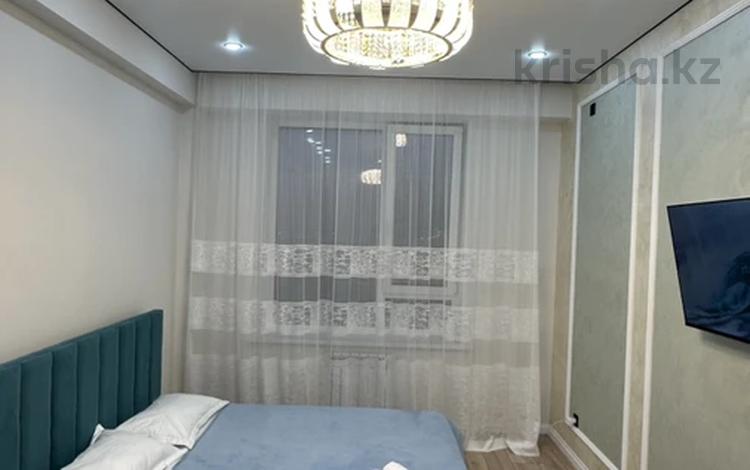 1-комнатная квартира · 40 м² · 5/12 этаж, Просп. Ильяса Есенберлина 94 за 16 000 ₸ в Усть-Каменогорске, Ульбинский — фото 4