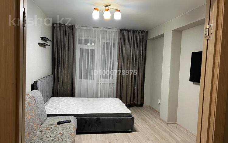 1-комнатная квартира · 43 м² · 2/10 этаж, Жибек Жолы 13 за 150 000 〒 в Усть-Каменогорске — фото 6