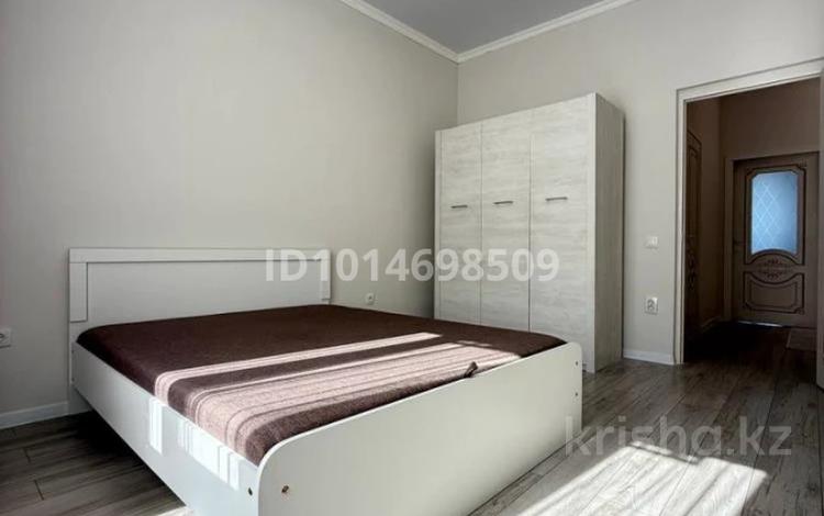 3-бөлмелі пәтер · 85.5 м² · 8/12 қабат, Райымбека — Райымбека - Емцова, бағасы: 57.5 млн ₸ в Алматы, Алатауский р-н — фото 18
