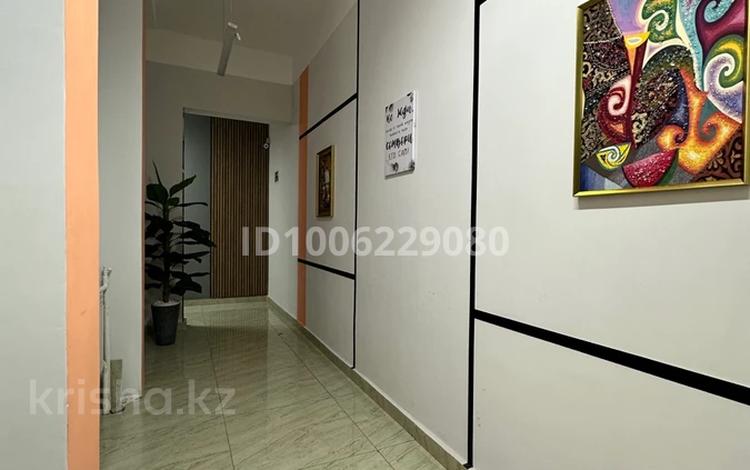 1-комнатная квартира · 50.3 м² · 7/9 этаж, Айнакол 66/1 за 230 000 ₸ в Астане, Алматы р-н — фото 2