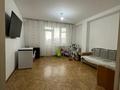 2-комнатная квартира · 64.2 м² · 6/9 этаж, Пр. И. Есенберлина 6 за 25 млн ₸ в Усть-Каменогорске — фото 5
