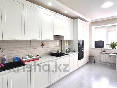 2-бөлмелі пәтер · 78.9 м² · 3/5 қабат, Алтын орда ш/а., Мустафа Шокая, бағасы: 29.5 млн ₸ в Актобе, мкр. Алтын орда