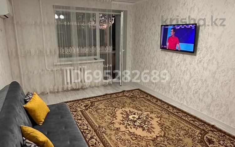2-бөлмелі пәтер · 56 м² · 3/9 қабат, Қонаев ш/а. 2, бағасы: 150 000 ₸ в Уральске, мкр Кунаева — фото 2
