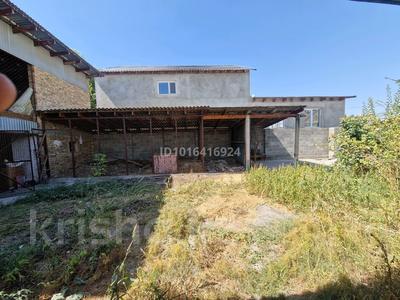 Жеке үй · 5 бөлме · 200 м² · 581 жүзд., 2пер Акылбекова 85, бағасы: 16 млн ₸ в Таразе