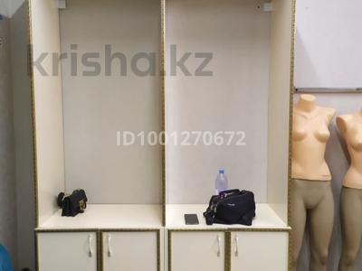 Продажа коммерческой недвижимости в Жамбылской обл.: Магазины и бутики · 28 м² за 1 млн 〒 Магазины и бутики · 28 м² за 1 млн 〒 в Таразе