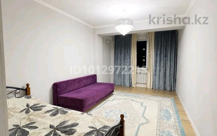 1-комнатная квартира · 40 м² · 5/13 этаж, Есенова 160/3 за 250 000 ₸ в Алматы, Жетысуский р-н — фото 2