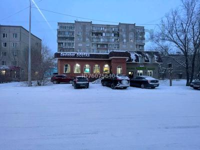 Продажа коммерческой недвижимости в Абай обл.: Свободное назначение · 300 м² за 290 млн 〒 Свободное назначение · 300 м² за 290 млн 〒 в Семее