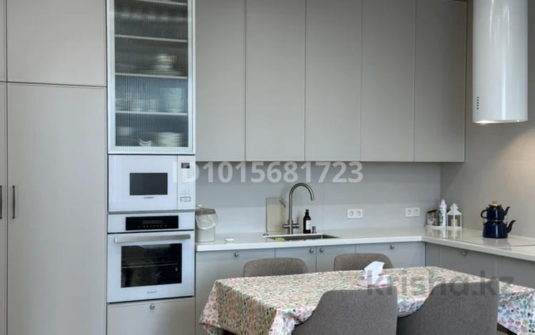 3-комнатная квартира · 85 м² · 7/12 этаж, Розыбакиева 156 — Сатпаева за 700 000 ₸ в Алматы, Бостандыкский р-н — фото 2