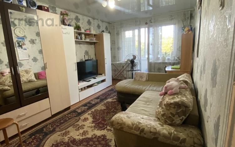 1-комнатная квартира · 30.3 м² · 4/5 этаж, мкр Омега, карбышева 62 за 9.5 млн ₸ в Уральске — фото 2