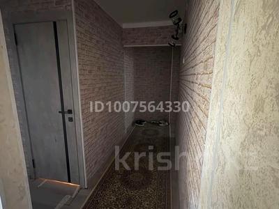 2-бөлмелі пәтер · 45.7 м² · 4/4 қабат, 8-й микрорайон, Б.Момышұлы 23 Б, бағасы: 150 000 ₸ в Шымкенте, Туран р-н