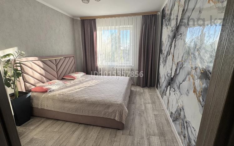 3-комнатная квартира · 63 м² · 5/5 этаж, мкр Шанхай за 25 млн ₸ в Актобе — фото 2