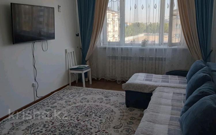3-комнатная квартира, 82 м², 4/5 этаж помесячно, Болашак за 200 000 〒 в Талдыкоргане — фото 2
