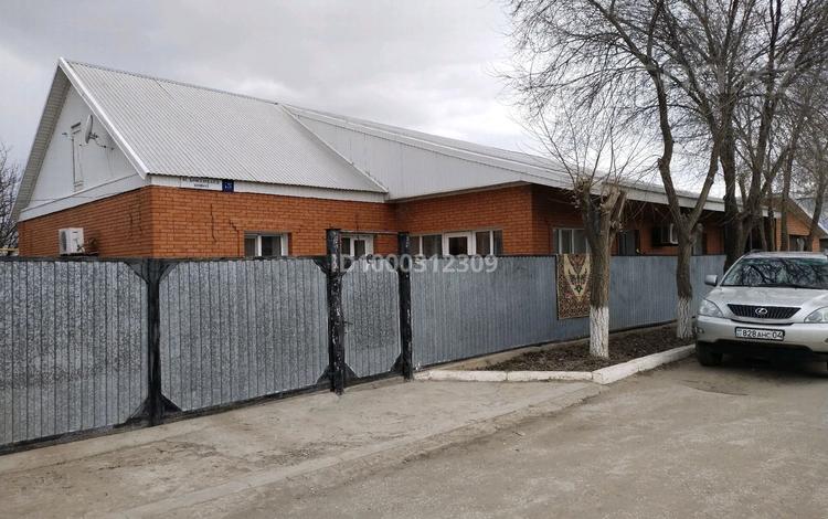 Магазины и бутики · 180 м² за 83 млн 〒 в Актобе, жилой массив Заречный-1 — фото 2