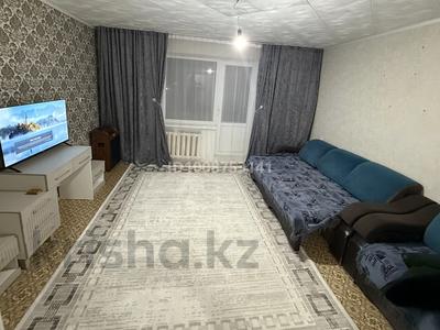 2-комнатная квартира · 60 м² · 4/5 этаж, Б/у 68 — Около Больницы за 12 000 ₸ в Жезкент