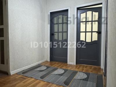 3-бөлмелі пәтер · 64 м² · 1/5 қабат, Айнабұлақ-2 ш/а. 49 — Рядом есть детсады и школы 137, 118, бағасы: 56 млн ₸ в Алматы, Жетысуский р-н