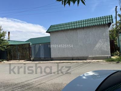 Жеке үй · 21 бөлме · 415 м² · 7.67 жүзд., Переулок Жетысай 44а — Возле улицы Малахова, бағасы: 40 млн ₸ в Астане, р-н Байконур
