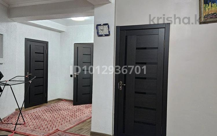 3-комнатная квартира · 111 м² · 7/8 этаж, мкр Айнабулак-2 32 а за 63 млн ₸ в Алматы, Жетысуский р-н — фото 2
