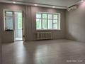3-бөлмелі пәтер · 63 м² · 4/5 қабат, просп. Абая 202, бағасы: 28 млн ₸ в Таразе — фото 3
