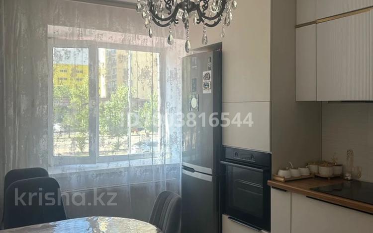 3-комнатная квартира · 73 м² · 1/10 этаж, Кенен Азербаева 4 за 37 млн ₸ в Астане, Алматы р-н — фото 2